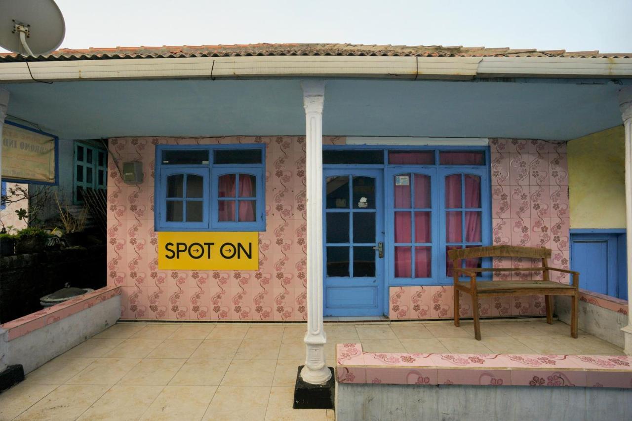 Spot On 2126 Bromo Indah Homestay Probolinggo Zewnętrze zdjęcie